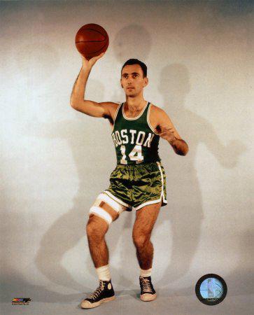 徐杰32+11广东力克北控 王哲林17分上海胜四川